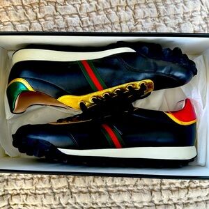 Gucci limited edition sneaker size Gucci 11(US 12) in great condition.